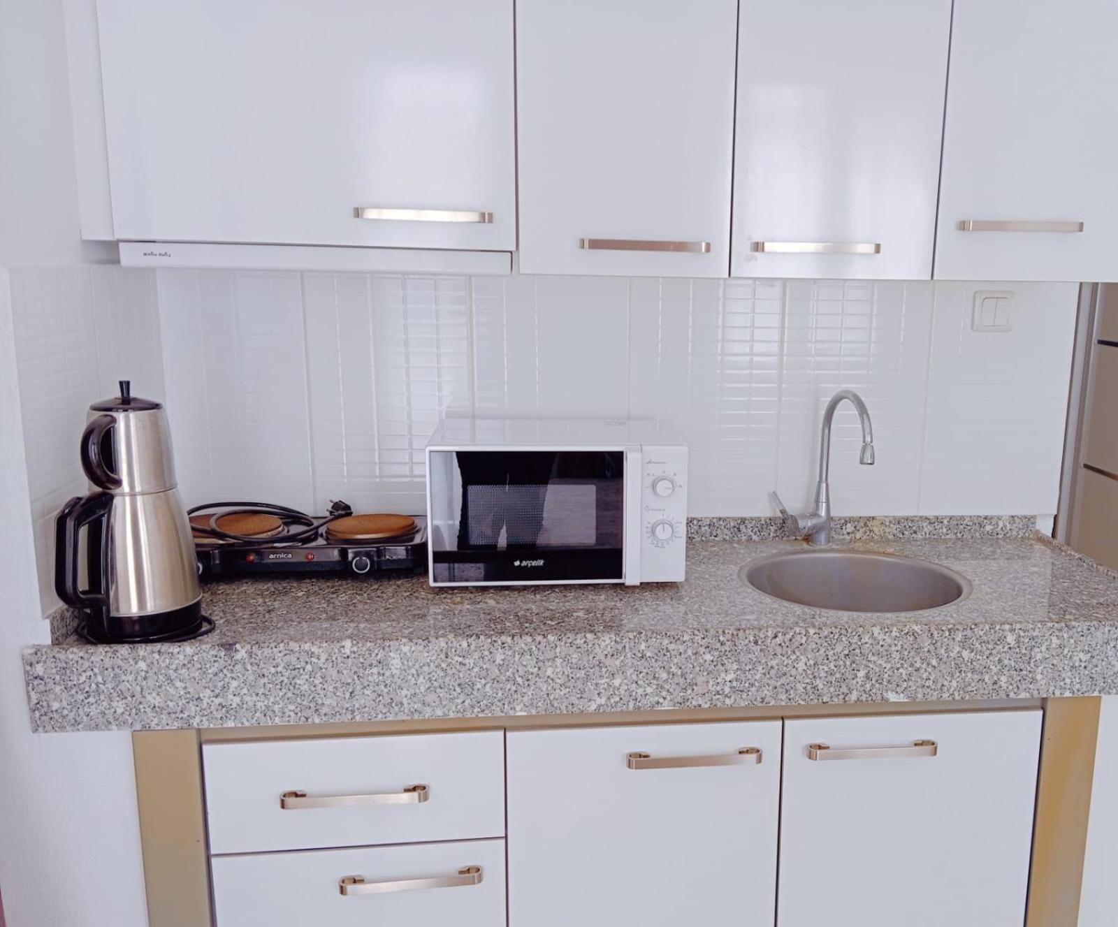 Parla Apart Hotel Кешме Экстерьер фото