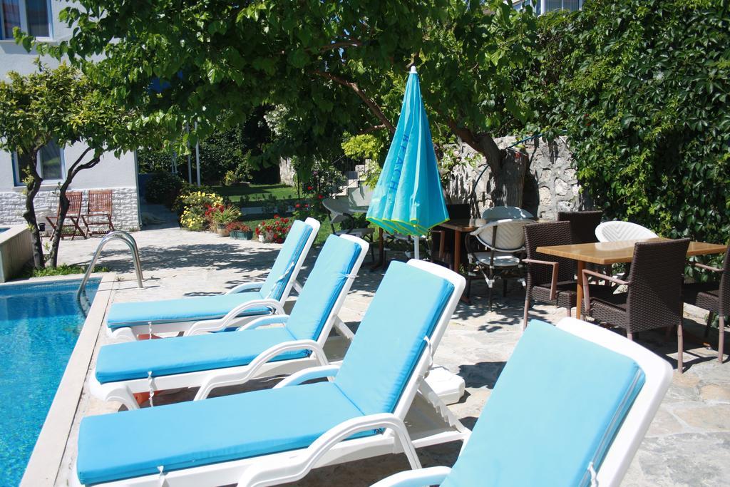 Parla Apart Hotel Кешме Экстерьер фото