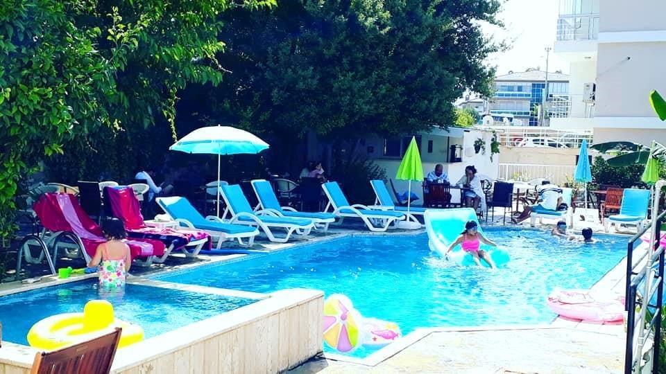 Parla Apart Hotel Кешме Экстерьер фото